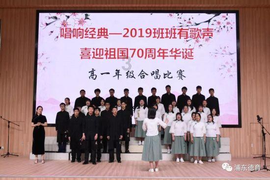 100年前记者拍下溥仪被赶出宫的样子，发现了什么？游戏画面