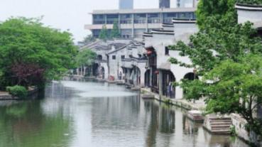 爱旅行的芭比
